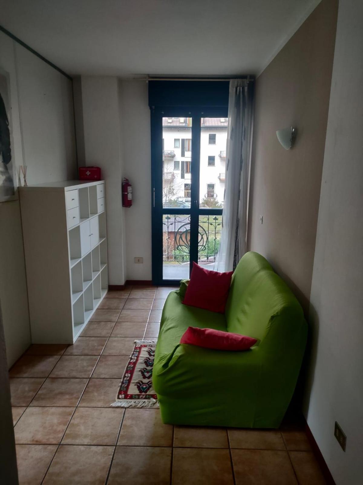 Bernina Station Center Apartment - Tirano Buitenkant foto